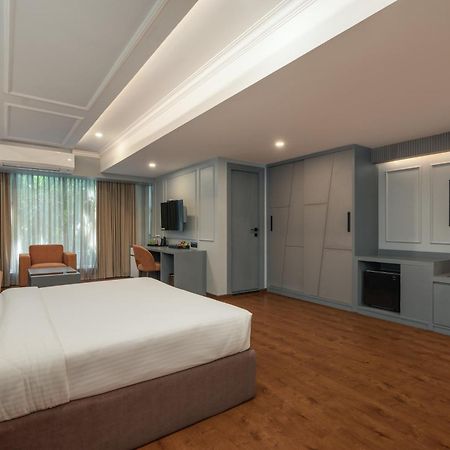 Pelican Inn Бангалор Экстерьер фото